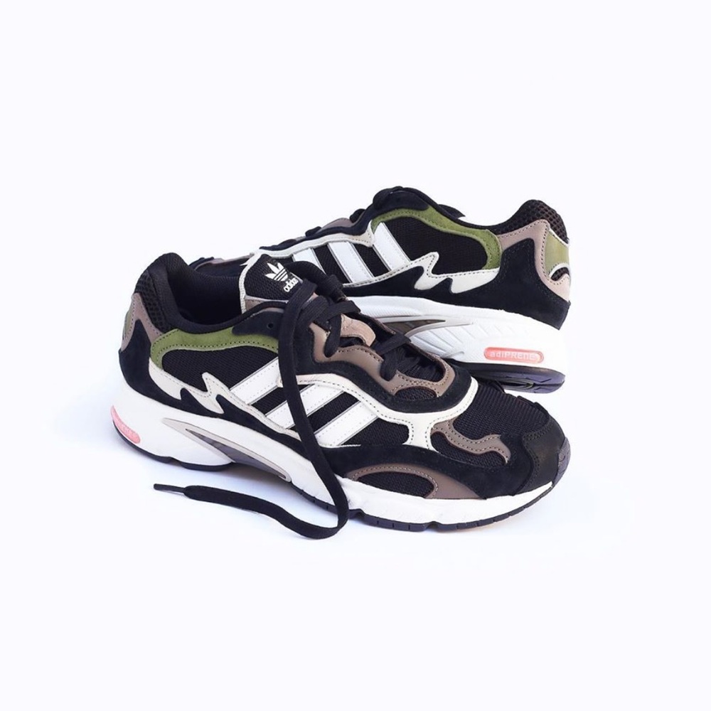 ADIDAS TEMPER RUN SHOES BRAND NEW W/ TAGS